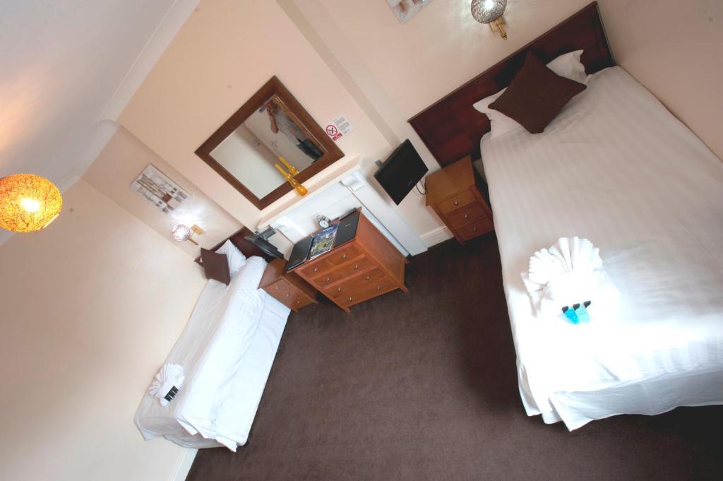 The Caribbean Hotel Doncaster Værelse billede